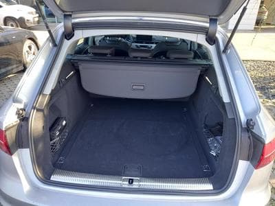 Audi A4 Avant 35 TFSI (2024) - Photo 10