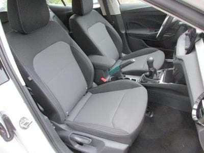 Skoda Fabia Selection 1.0 TSI (2024) - Photo 6