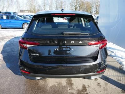 Skoda Fabia Selection 1.0 TSI DSG (2026) - Foto 2