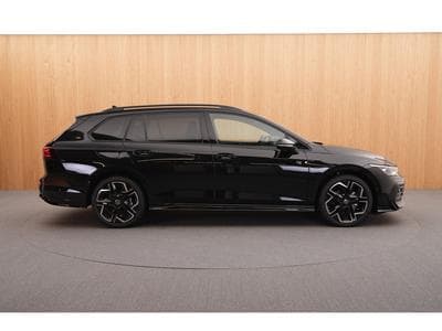 VW Golf Variant R-Line 1.5 eTSI 110KW-150CV DSG7 - (2025) - Photo 6