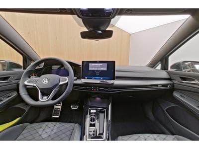 VW Golf Variant R-Line 1.5 eTSI 110KW-150CV DSG7 - (2025) - Photo 8