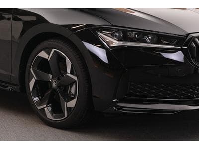 Skoda Superb Combi Sportline 2.0 TSI DSG7 150kW-204CV - Attelage - DCC+ - (2025) - Photo 12