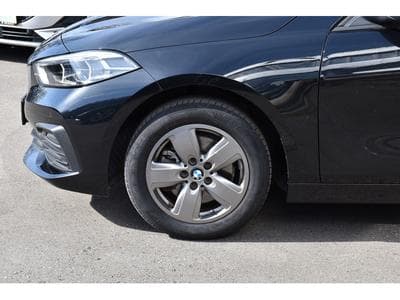 BMW 118 i CLIMA REGUL LANE LED PDC 1° MAIN (2022) - Foto 5