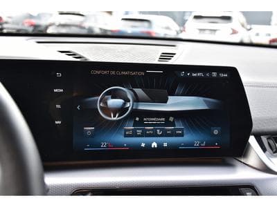 BMW iX2 xDrive30 M Sport CUIR GPS LANE CAM PARK JA19 KEYLESS 1° MAIN (2024) - Foto 14