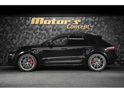 Porsche Macan III GTS (2024) - Photo 2