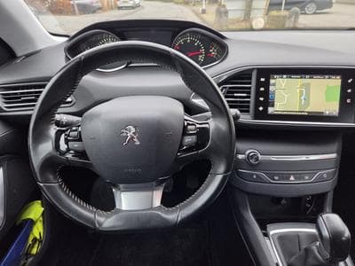 Peugeot 308 1.6 Hdi 100 CV Garantie 12 Mois (2015) - Photo 6
