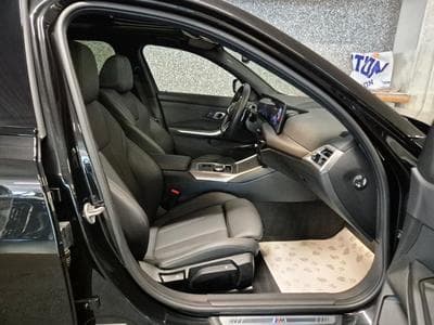 BMW 320 D TOURING M SPORT PAKET PANO CUIR NAVI (2025) - Foto 6