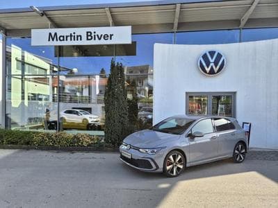 VW Golf GTE (2021) - Photo 1