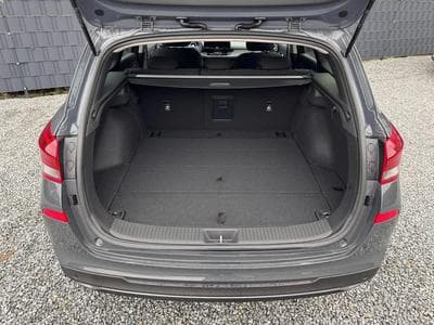 Hyundai i30 1.5 T-GDI 140 DCT Trend + (2025) - Foto 12