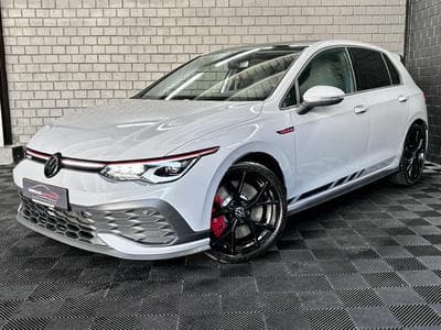 VW Golf (2023) - Photo 2