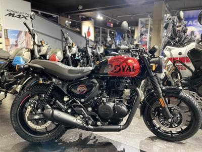 Royal Enfield Hunter 350 REBEL RED (2026) - Photo 1