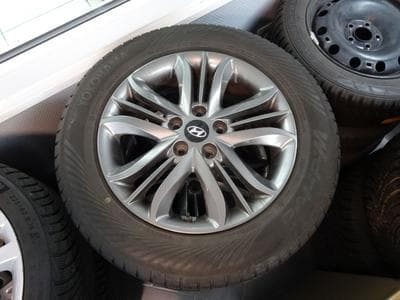 Jantes alu + Pneus h 17" 225/60 R17 99H (2026) - Photo 1