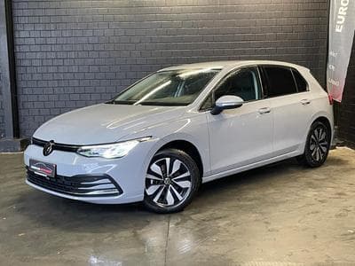 VW Golf (2023) - Foto 3