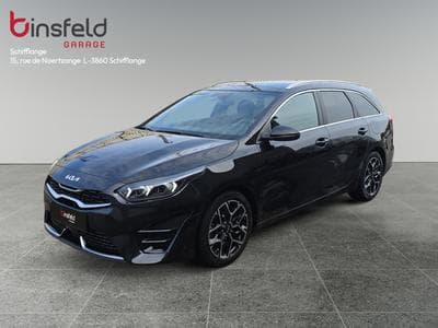 Kia Ceed SW GT Line Plus 1.5 T-GDI 140 DCT7 (2025) - Photo 1