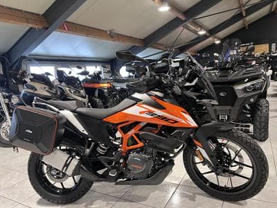 KTM 390 Duke (2024) - Photo 1