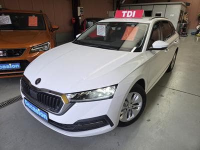 Skoda Octavia TDI 150CV DSG (2020) - Photo 1