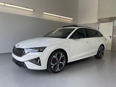 Skoda Octavia RS (2026) - Photo 1