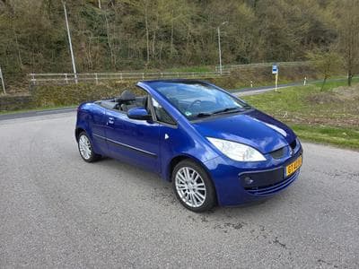 Mitsubishi Colt CZC 1.5 (2009) - Photo 1