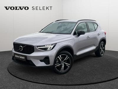 Volvo XC40 B3 Plus Dark / Essence (2025) - Foto 1
