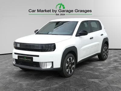 Fiat Grande Panda ICON HYBRID 1.2 eDCT (2026) - Photo 1