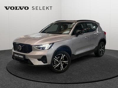 Volvo XC40 B3 Plus Dark / Essence (2025) - Photo 1