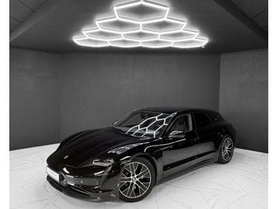 Porsche Taycan Sport Turismo / PERFORMANCE / PANO / PDLS + / 360° (2023) - Photo 1