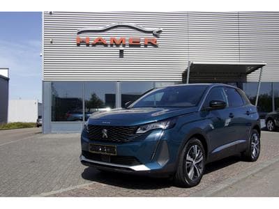 Peugeot 3008 PureTech 130 EAT8 Allure (2024) - Foto 1