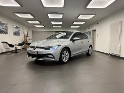 VW Golf Life 2.0 TDI 116 CV / 85 kW 6 vitesses (2022) - Photo 1