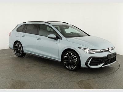 VW Golf Variant 1.5 TSI 110 kW R-Line (2026) - Photo 1
