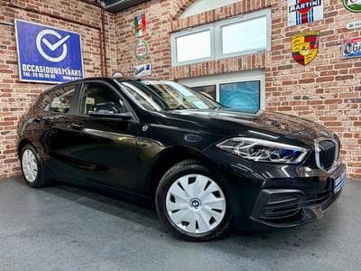 BMW 116 116i 1.5 109cv HATCH Navig/LED/ClimaA/Park/aCarPlay (2023) - Foto 1