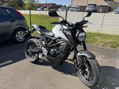 Honda CB 125 R (2025) - Photo 1