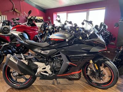 CF Moto SR (2026) - Photo 1