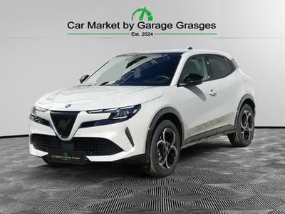Alfa-Romeo Junior IBRIDA TI 1.2 VGT (2026) - Photo 1