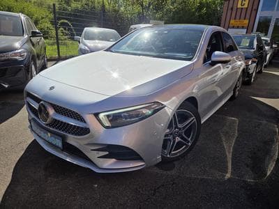 Mercedes A 200 BERLINE DCT AMG-LINE 163CV Essence (2023) - Photo 1