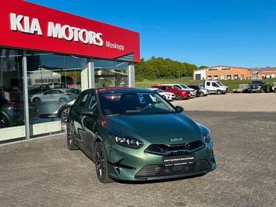 Kia Ceed Ceed 1,5 T DCT Spirit LED Navi Kamera JBL (2025) - Photo 1