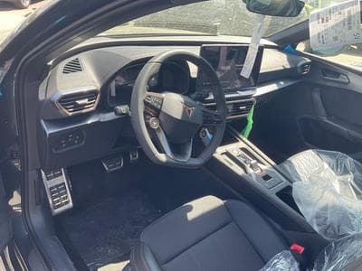 Cupra Leon 1.5 eTSI 110 kW (2026) - Foto 1