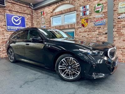 BMW 520 520dA Touring 2.0 197cv Auto xDrive M-SPORT (2025) - Foto 1
