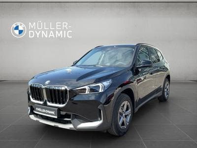 BMW X1 X1 xDrive23i LED RÜCKFAHR KOMFORTZUG SHZ DAB (2025) - Photo 1
