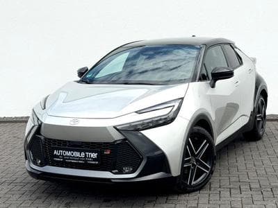 Toyota C-HR C-HR Hybrid Black&amp;White GR Sport /LED/ACC/PANO/ (2024) - Foto 1