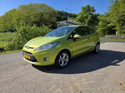 Ford Fiesta 1.4 Titanium (2010) - Photo 1