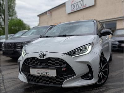 Toyota Yaris GR SPORT 1.5 HEV * GARANTIE CONSTRUCTEUR* (2023) - Photo 1