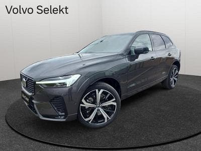 Volvo XC60 B5 AWD Ultra Dark / Essence (2025) - Foto 1