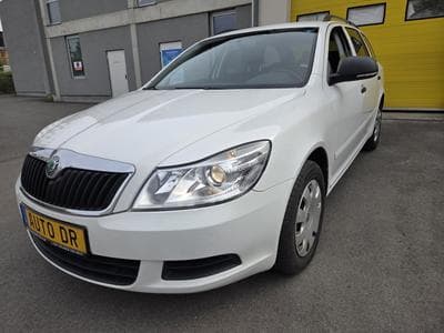 Skoda Octavia Combi 1.6 Tdi 105 CV Garantie 12 Mois (2011) - Photo 1