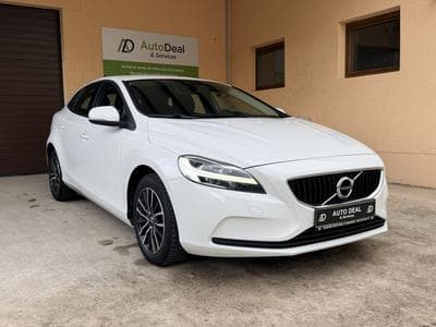 Volvo V40 D2 (2019) - Photo 1