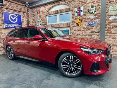BMW 520 520dA Touring 2.0 197cv Auto xDrive M-SPORT (2025) - Photo 1