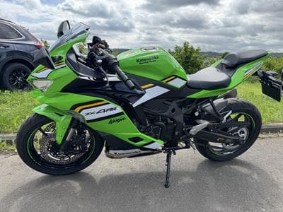 Kawasaki Ninja ZX-4RR (2026) - Foto 1