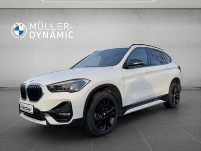 BMW X1 X1 sDrive18d SPORT LINE AUTOMATIK NAVI AHK LED P (2021) - Photo 1