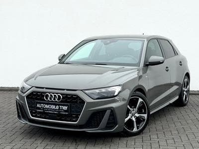 Audi A1 A1 Sportback 40 TFSI S line Sport Plus Paket (2019) - Foto 1