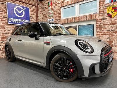 Mini Cooper Cooper 2.0 231cv Auto John Cooper Works (2023) - Foto 1