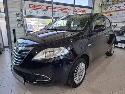 Lancia Ypsilon 1.2 1HAND, BLUETOOTH, PDC AV+ARR., (2015) - Photo 1